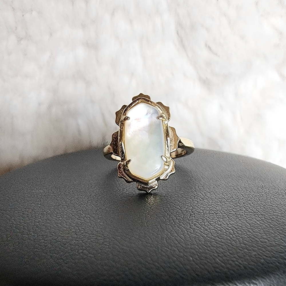 Kendra Scott Aisha Gold Tone Ivory Mother of Pearl Ring Set of 2 - Size 6